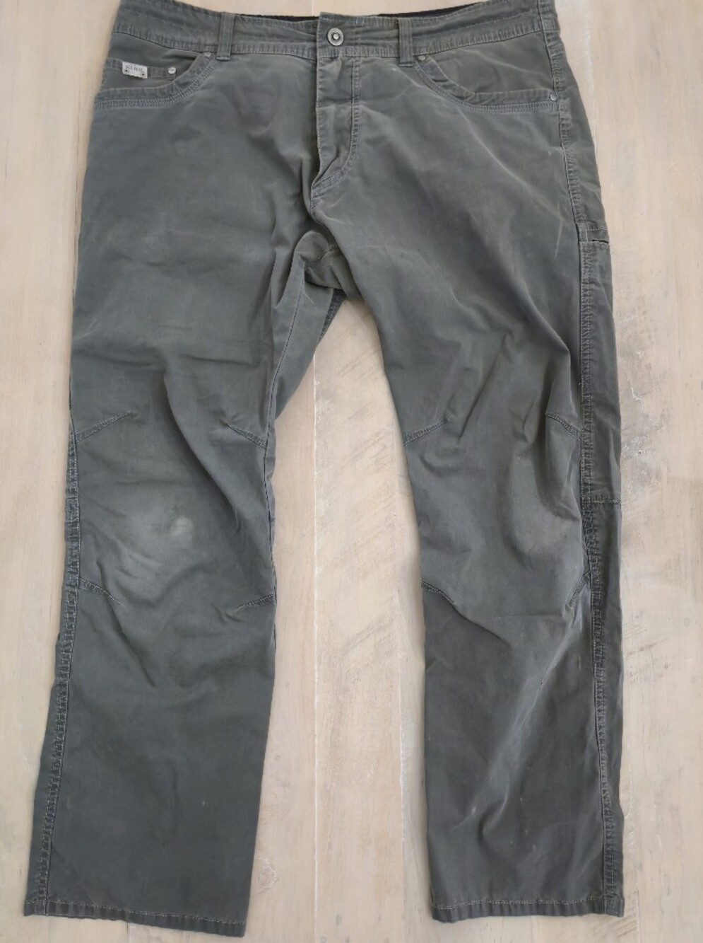 Kuhl Men's Cargo Pants in Charcoal Gray